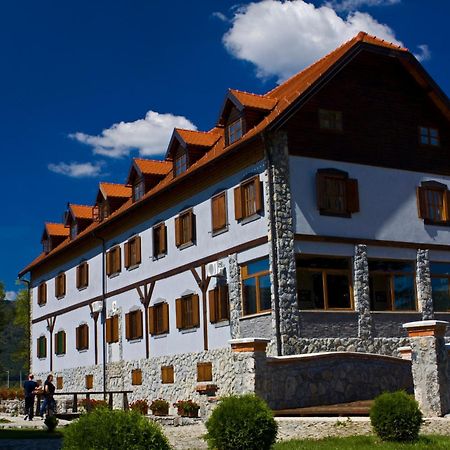Hotel Gacka Otočac Eksteriør bilde
