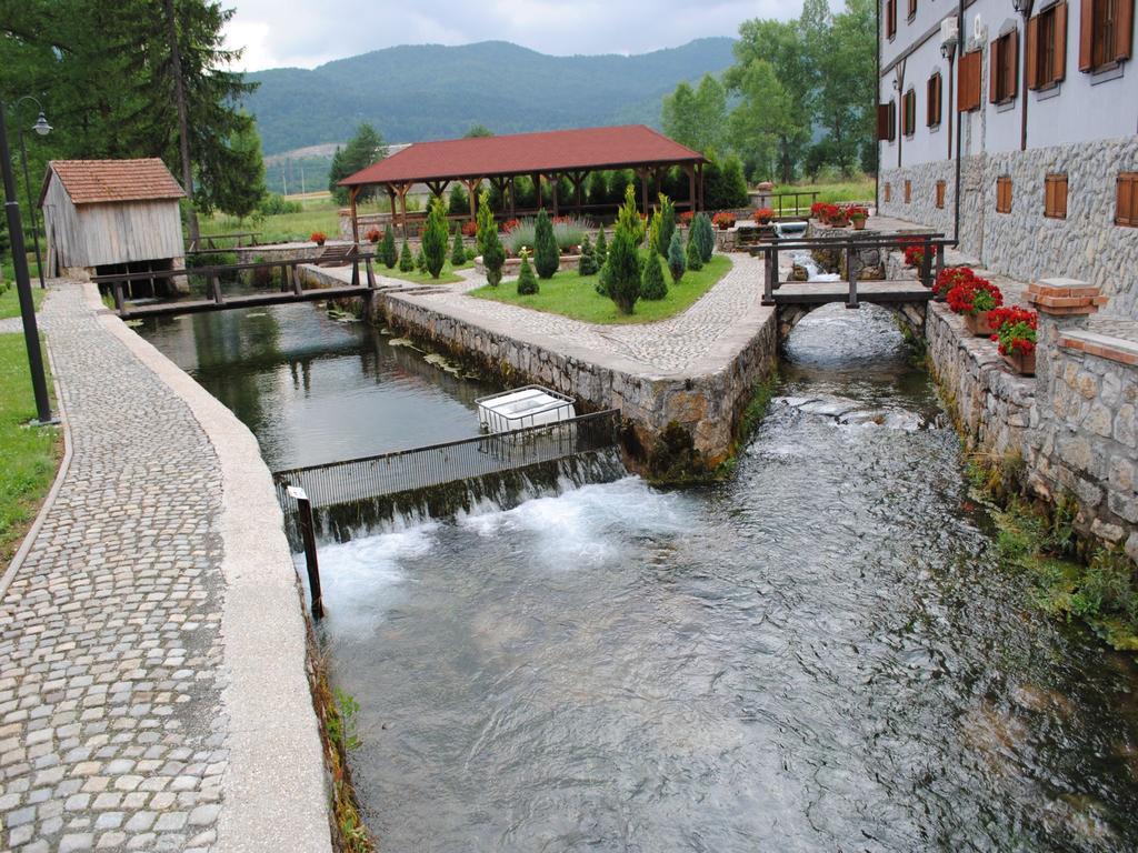 Hotel Gacka Otočac Eksteriør bilde